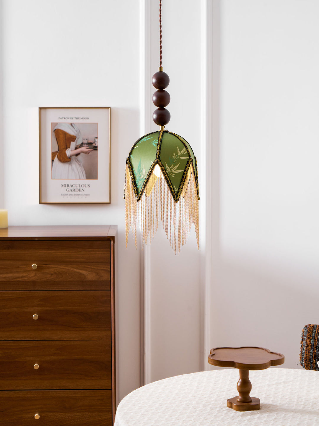 Bette Fringed Pendant Lamp - Vakkerlight