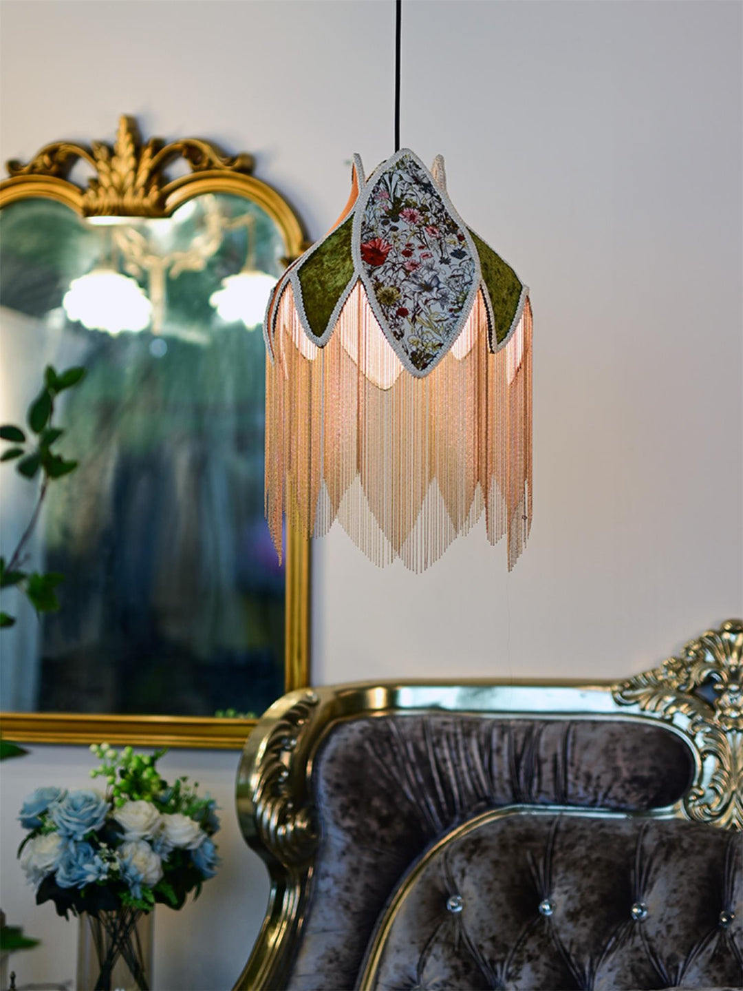 Bette Fringed Pendant Lamp - Vakkerlight