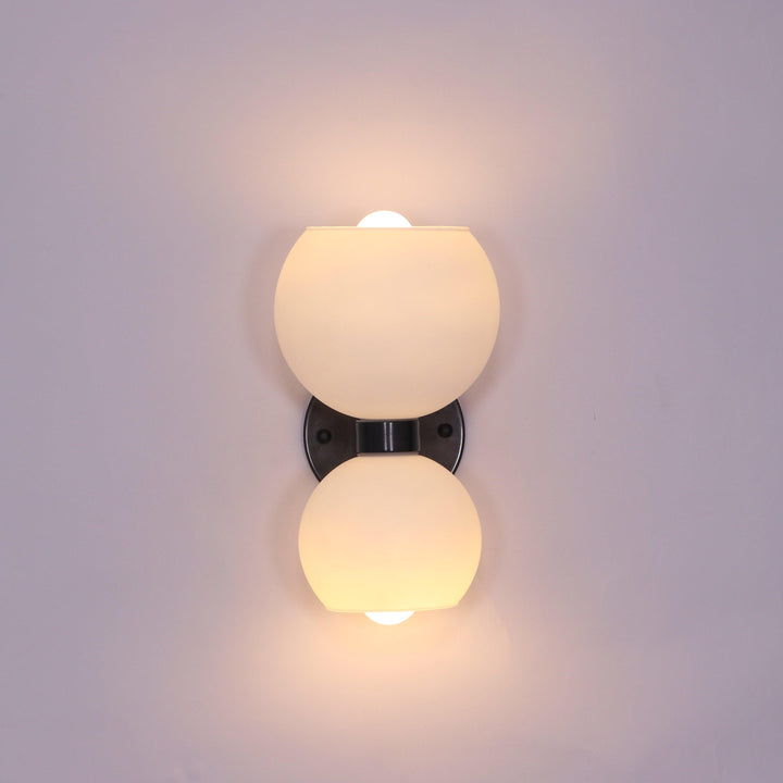 Round Pearl Sconce - Vakkerlight