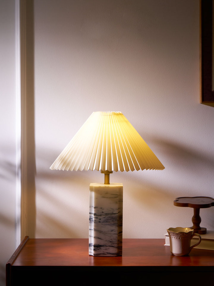 Bianca Marble Table Lamp - Vakkerlight