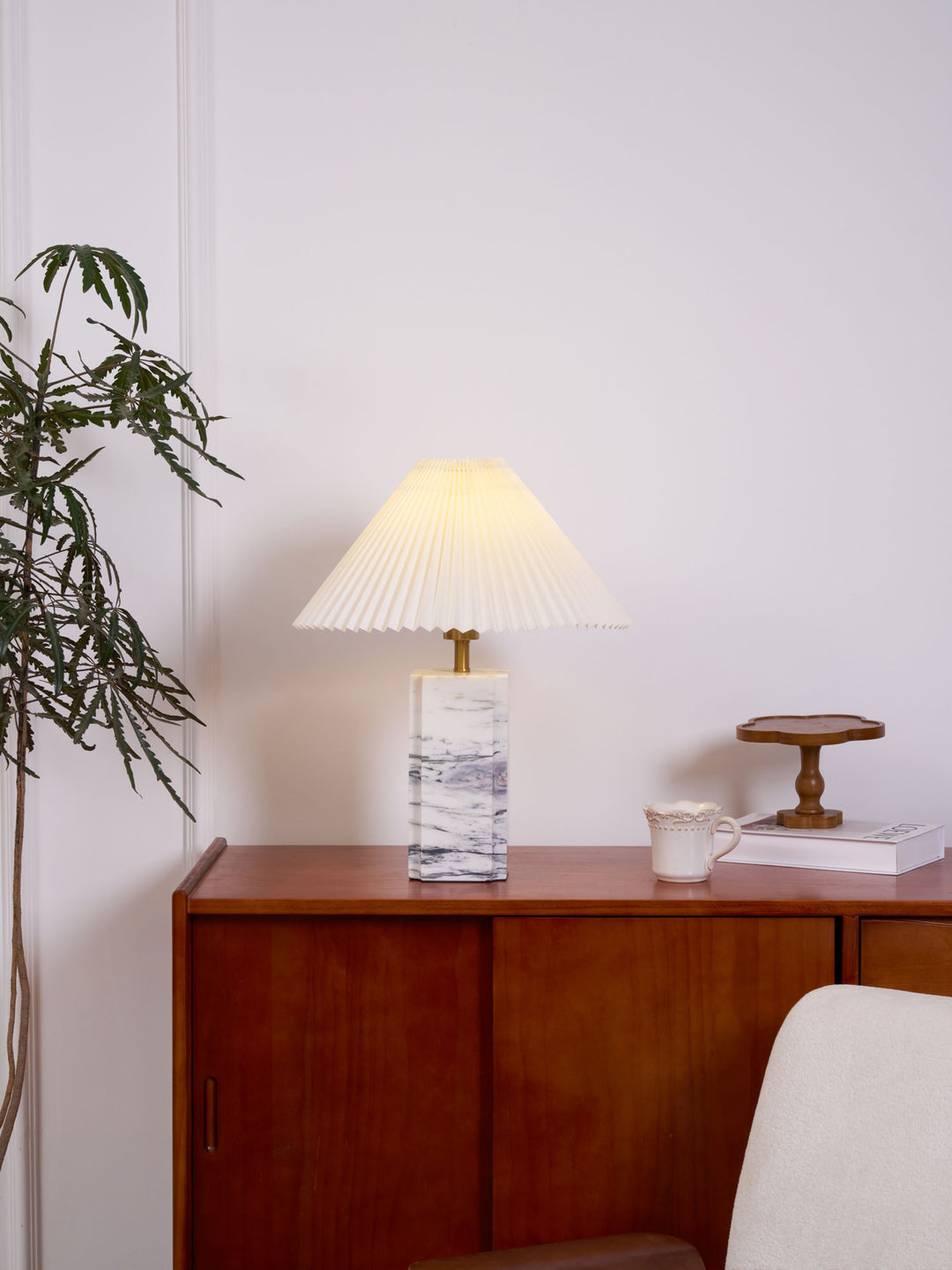 Bianca Marble Table Lamp - Vakkerlight