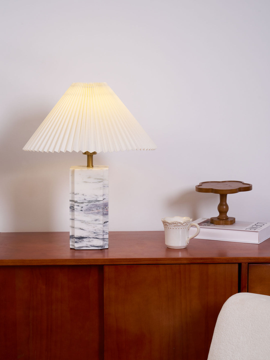 Bianca Marble Table Lamp - Vakkerlight