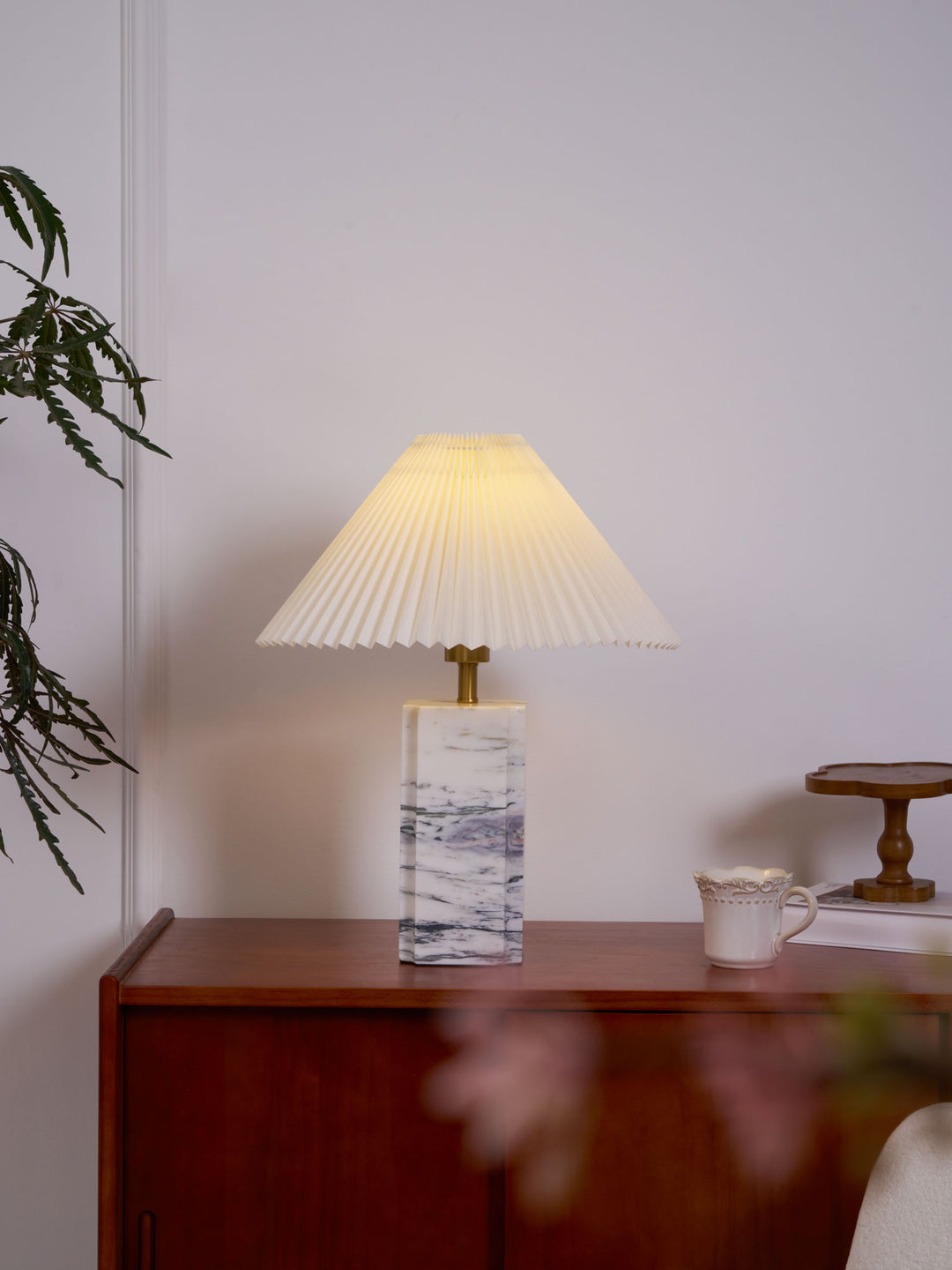 Bianca Marble Table Lamp - Vakkerlight