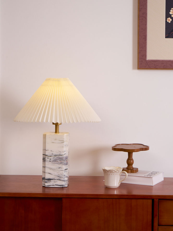 Bianca Marble Table Lamp - Vakkerlight