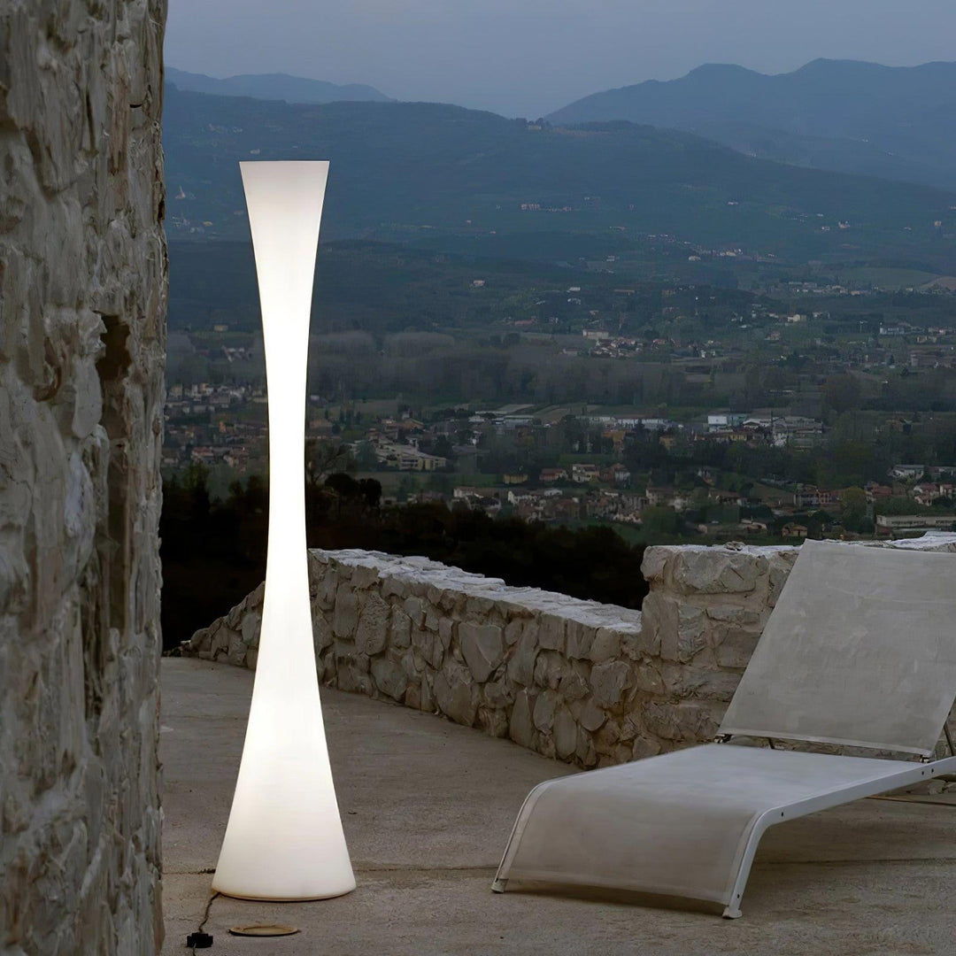 Biconica Pol Floor Lamp - Vakkerlight