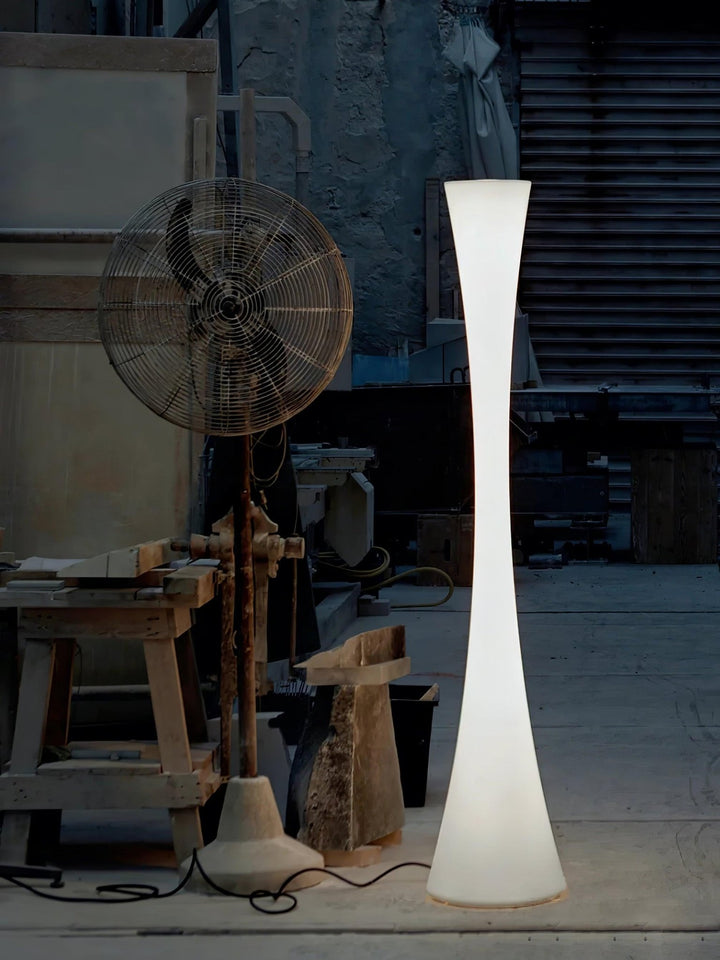 Biconica Pol Floor Lamp - Vakkerlight