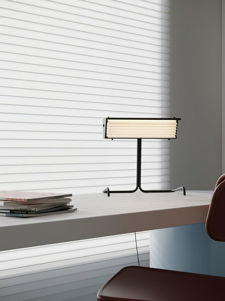 Biny Table Lamp - Vakkerlight