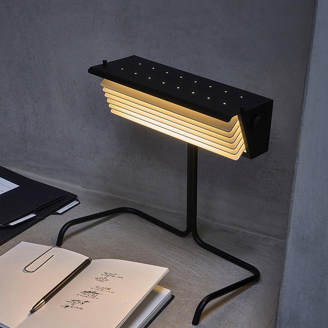 Biny Table Lamp - Vakkerlight