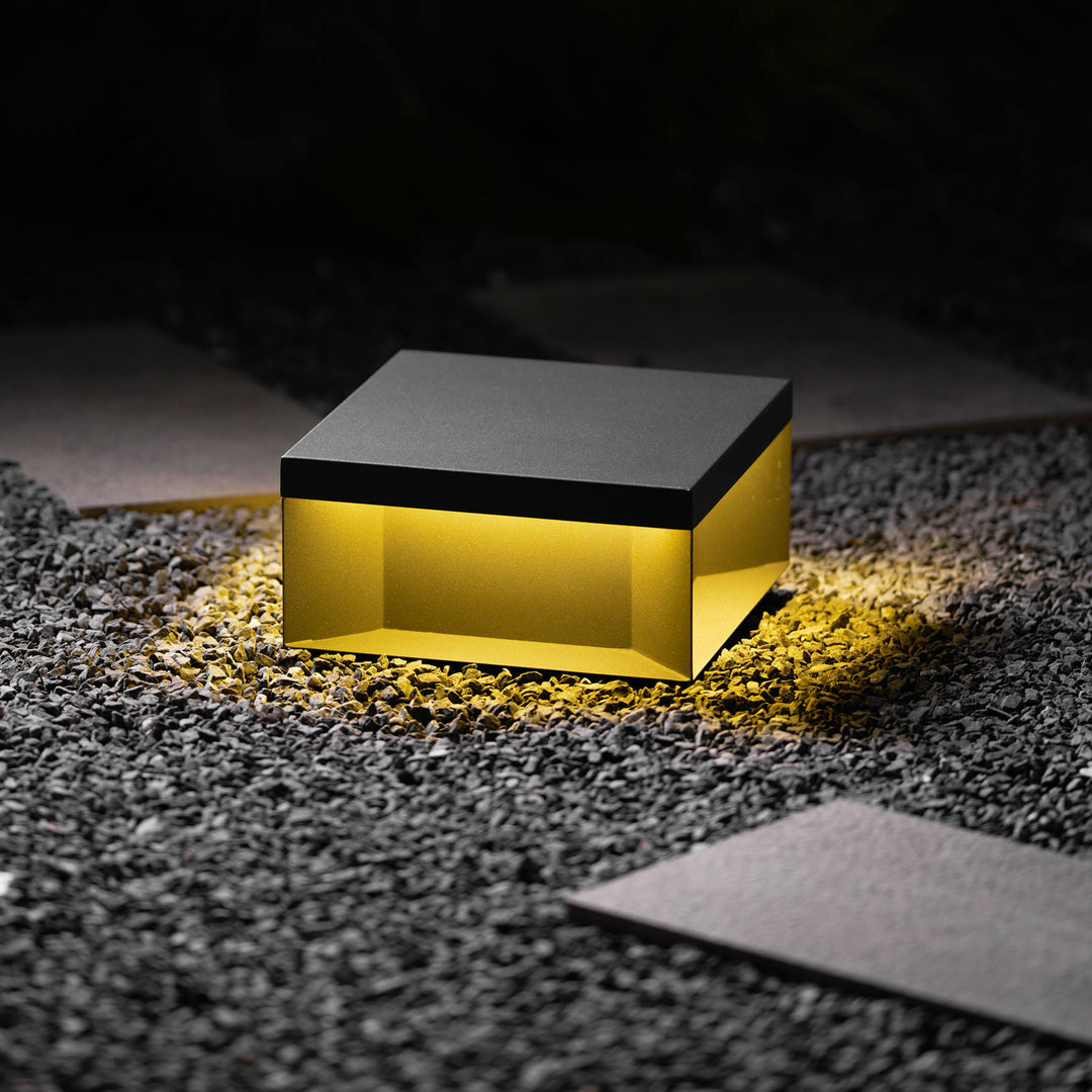 Black Box Outdoor Post Light - Vakkerlight