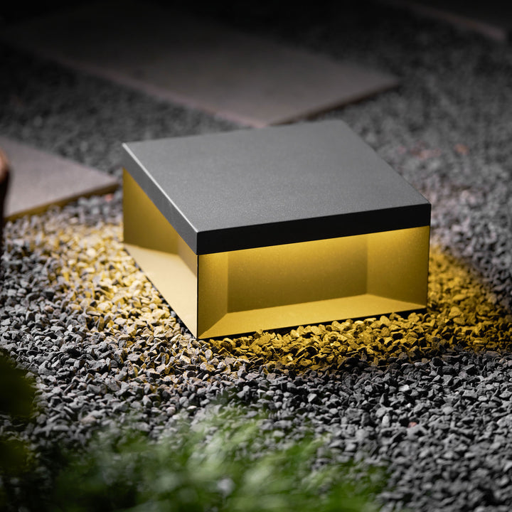 Black Box Outdoor Post Light - Vakkerlight
