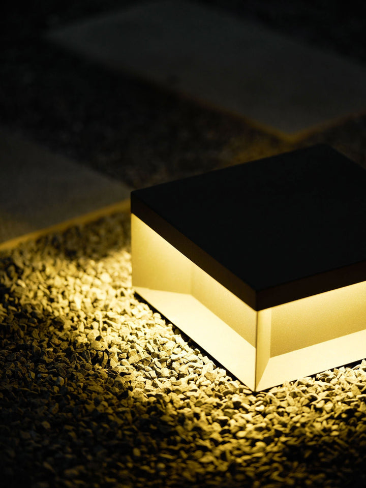 Black Box Outdoor Post Light - Vakkerlight