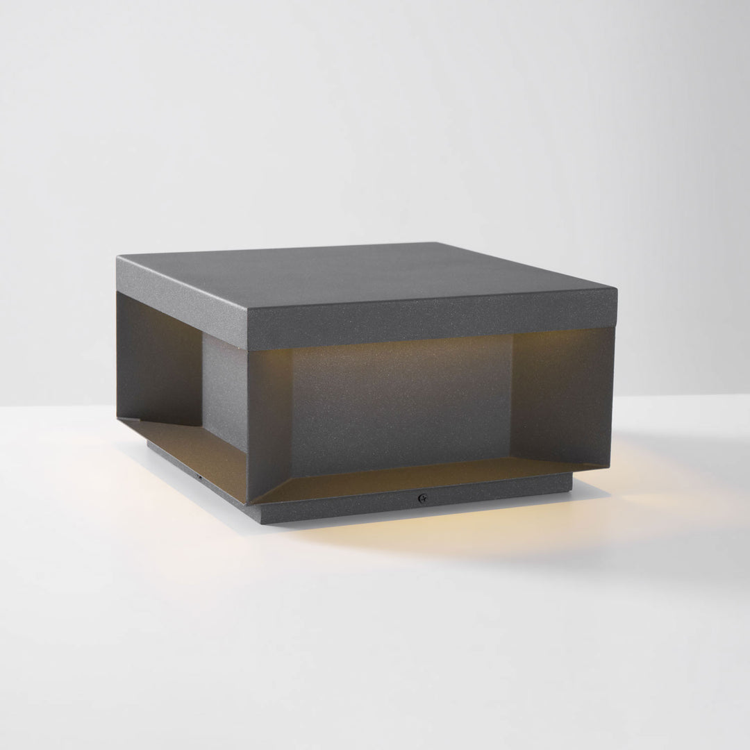 Black Box Outdoor Post Light - Vakkerlight
