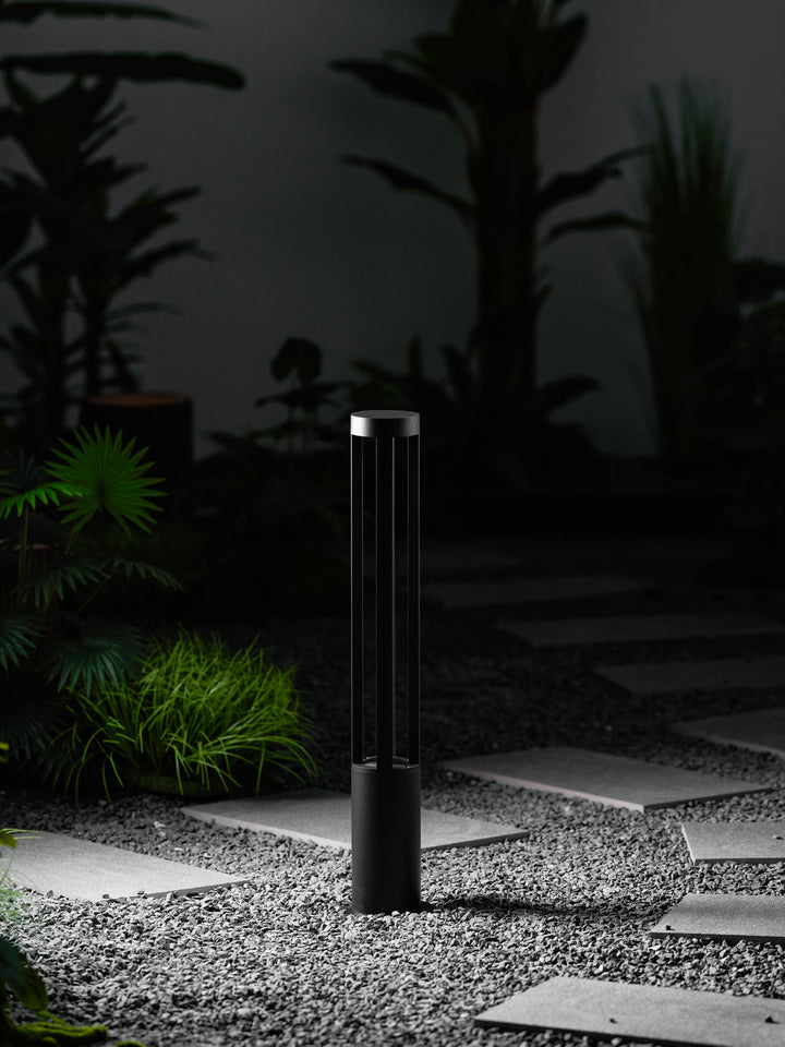 Black Cylindrical Garden Outdoor Light - Vakkerlight