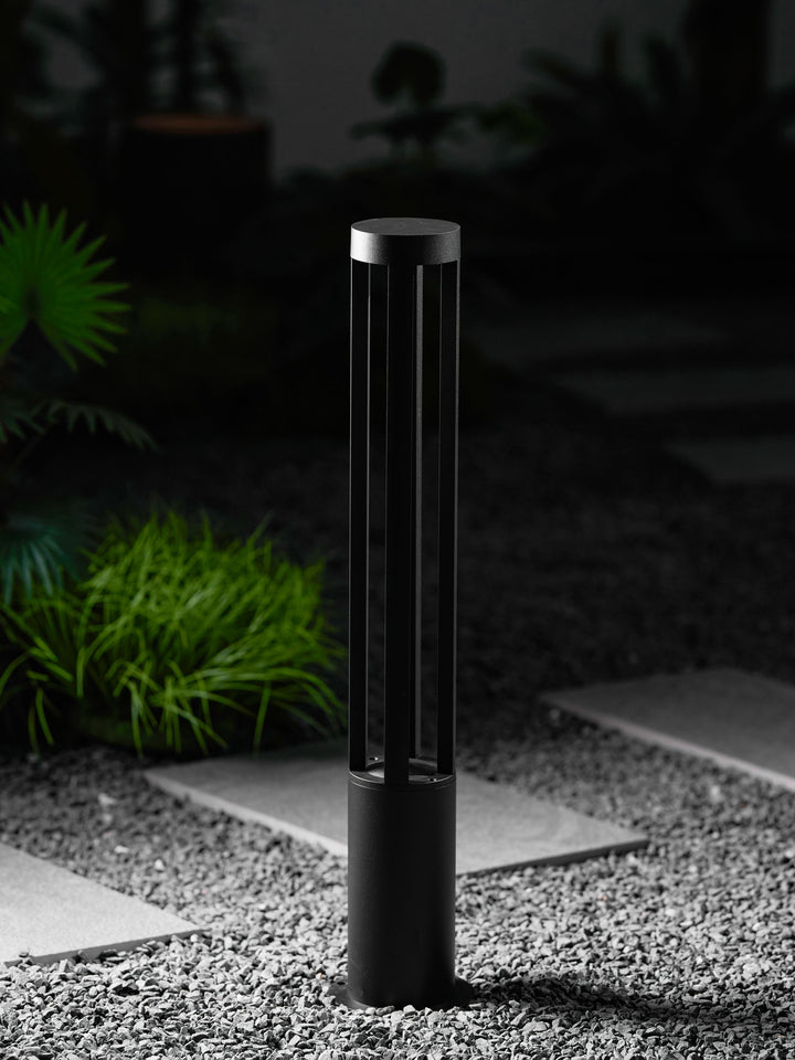 Black Cylindrical Garden Outdoor Light - Vakkerlight