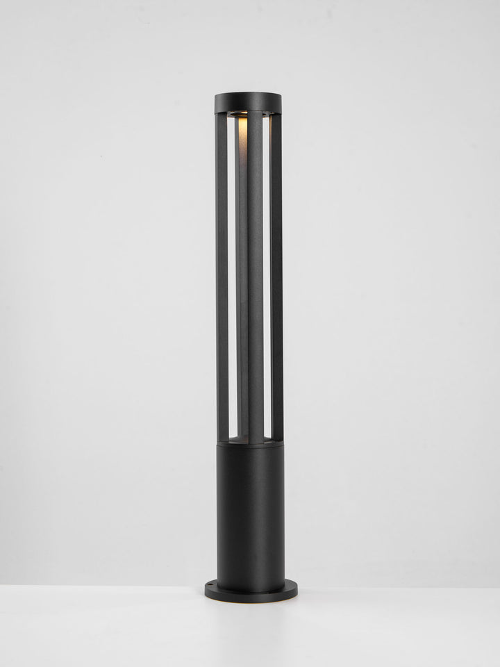 Black Cylindrical Garden Outdoor Light - Vakkerlight