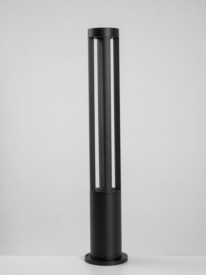 Black Cylindrical Garden Outdoor Light - Vakkerlight