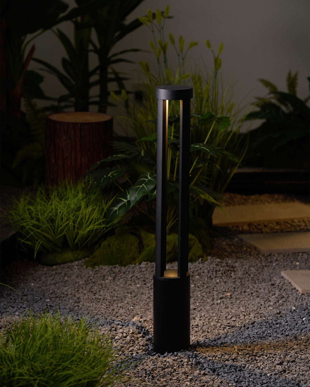 Black Cylindrical Solar Outdoor Post Light - Vakkerlight