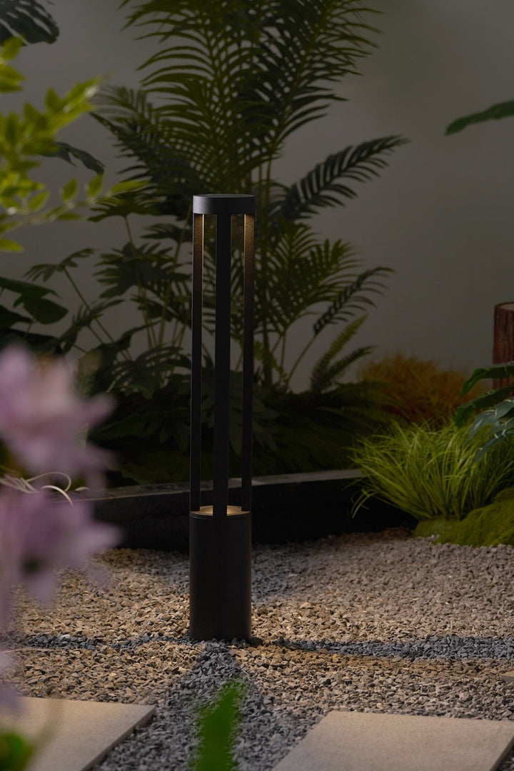 Black Cylindrical Solar Outdoor Post Light - Vakkerlight