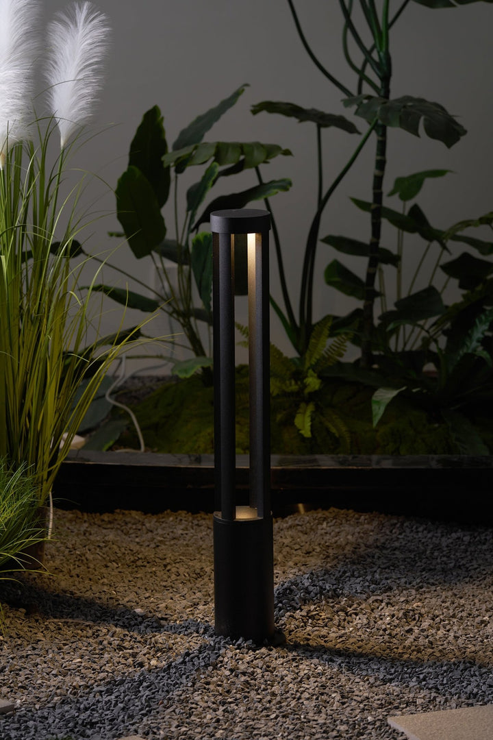 Black Cylindrical Solar Outdoor Post Light - Vakkerlight