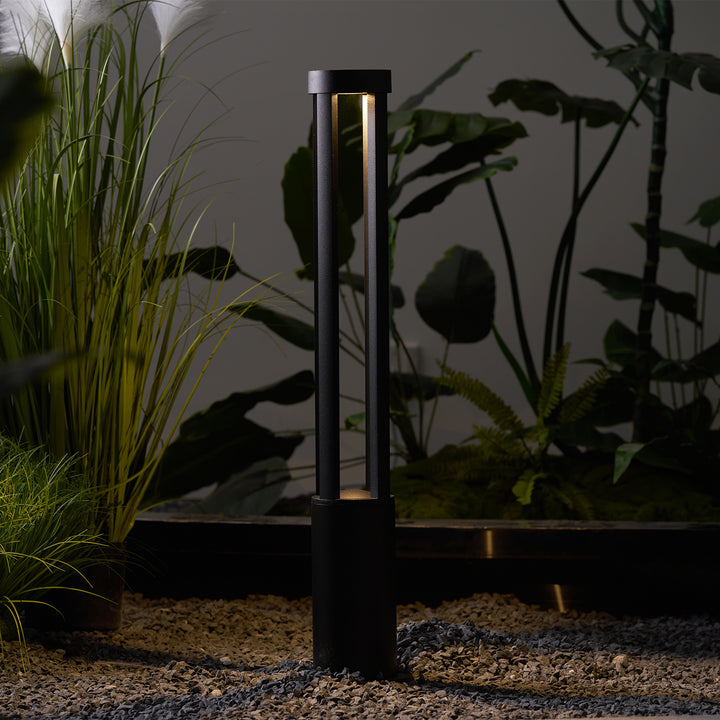 Black Cylindrical Solar Outdoor Post Light - Vakkerlight
