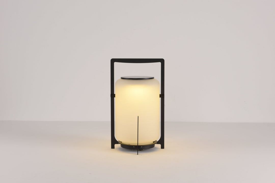 Twilight Lantern Solar Outdoor Table Lamp - Vakkerlight