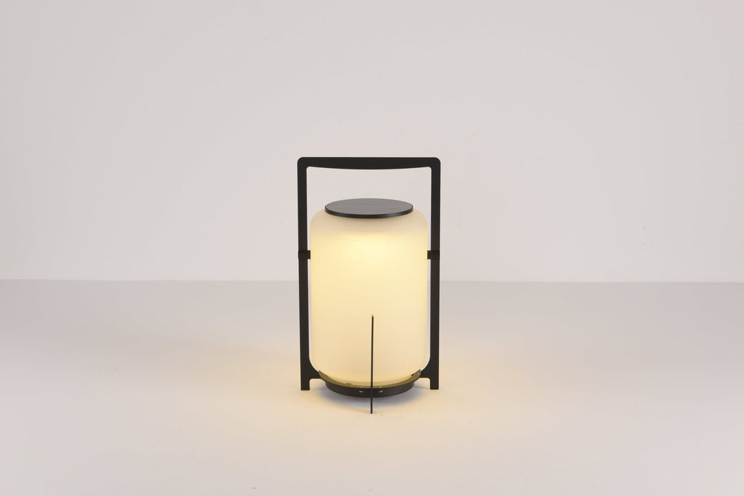 Twilight Lantern Solar Outdoor Table Lamp - Vakkerlight