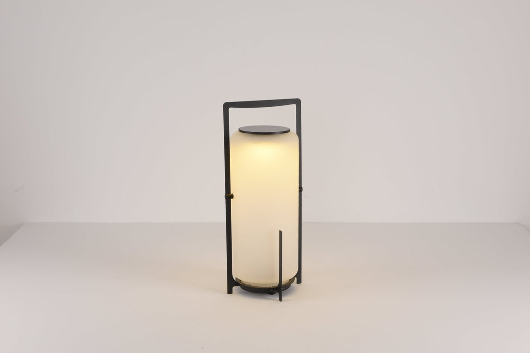 Twilight Lantern Solar Outdoor Table Lamp - Vakkerlight