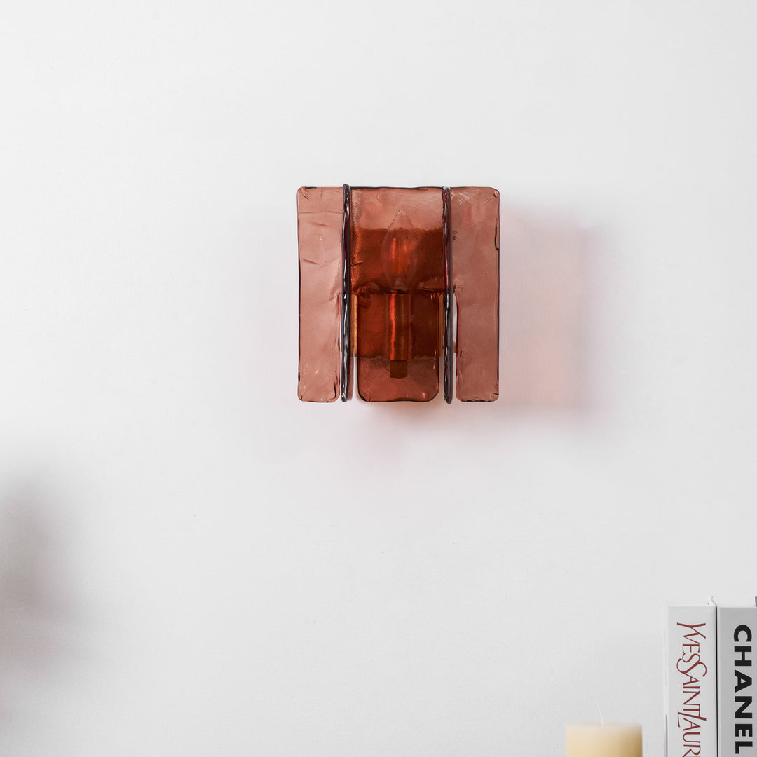 Blason Plug - in Wall Light - Vakkerlight