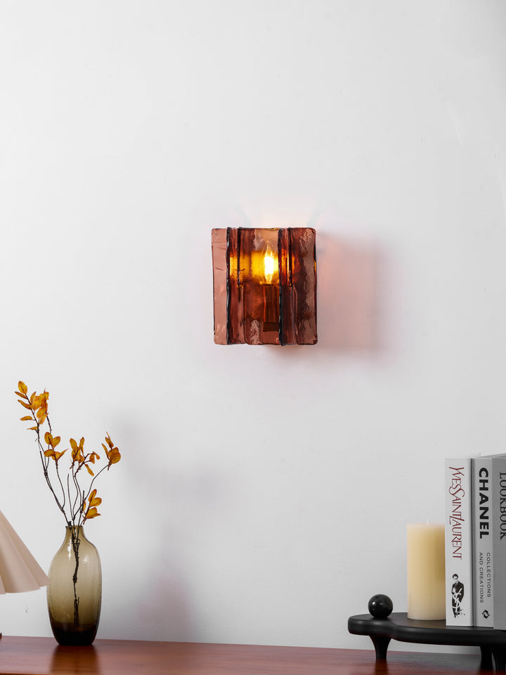 Blason Plug - in Wall Light - Vakkerlight