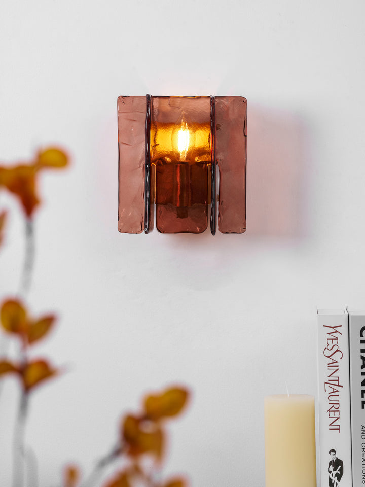 Blason Plug - in Wall Light - Vakkerlight