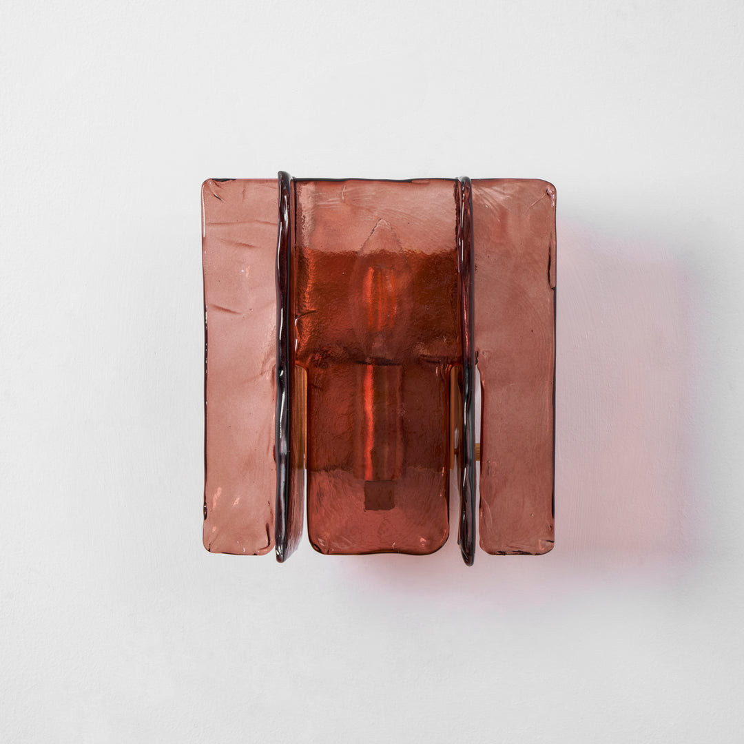 Blason Plug - in Wall Light - Vakkerlight