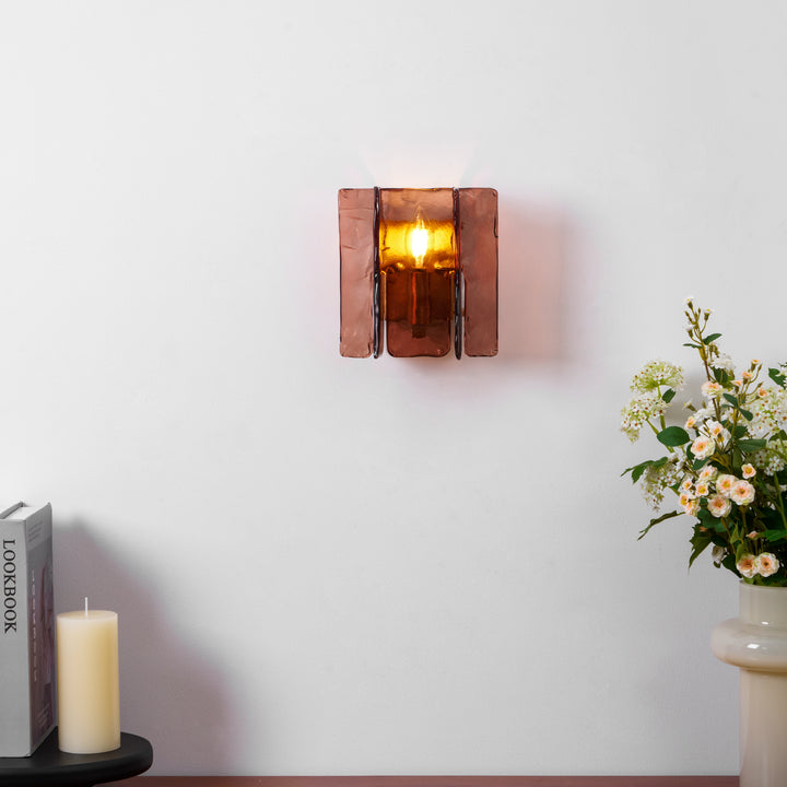 Blason Plug - in Wall Light - Vakkerlight