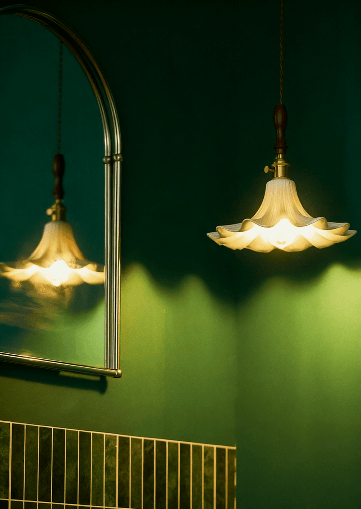 Bloom Twist Pendant Lamp - Vakkerlight