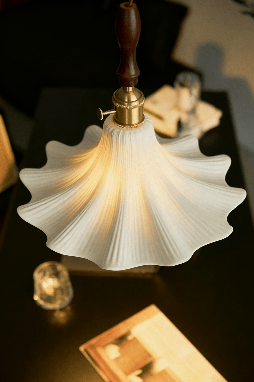 Bloom Twist Pendant Lamp - Vakkerlight