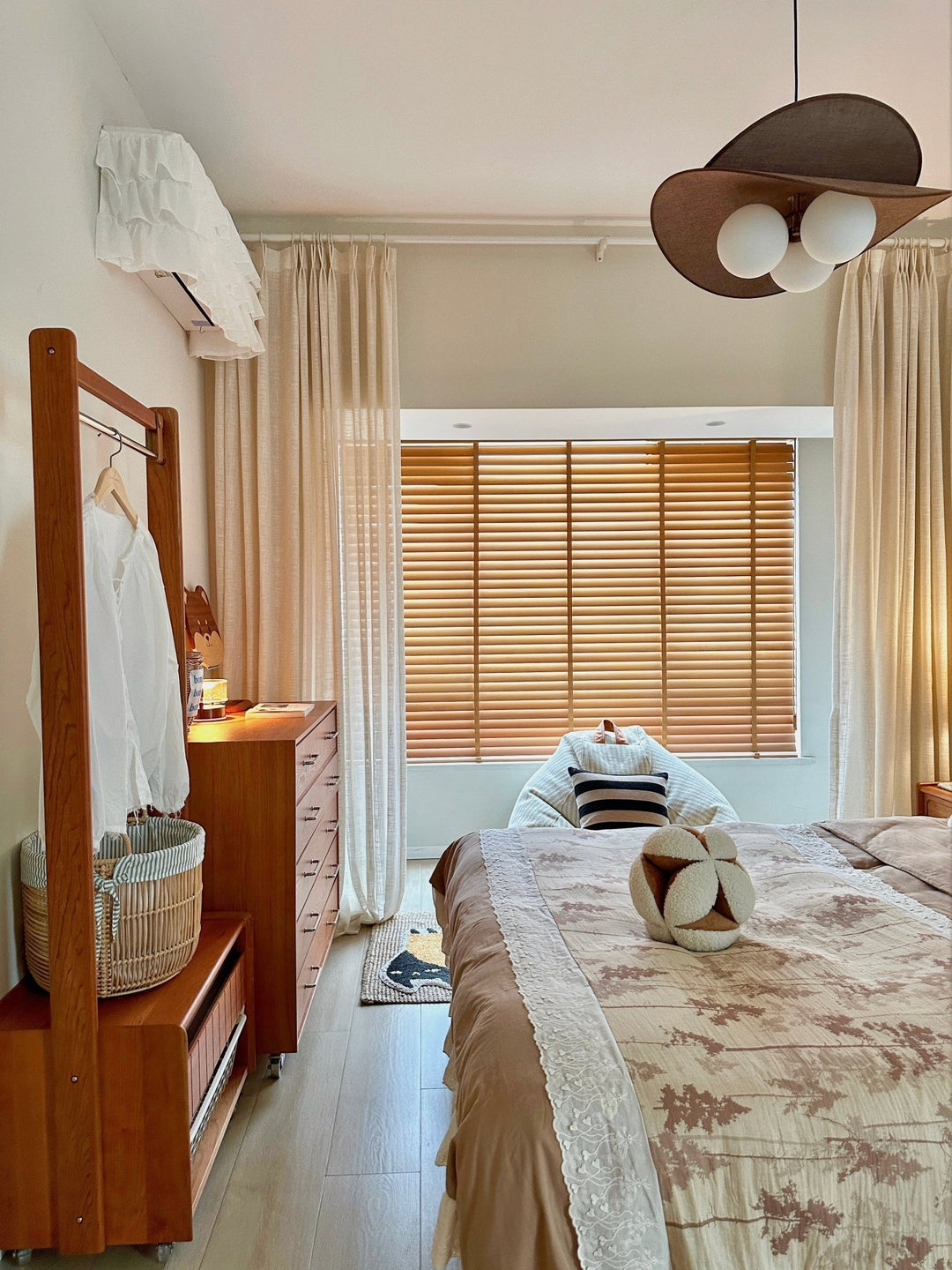 Bloom Petals Chandelier - Vakkerlight