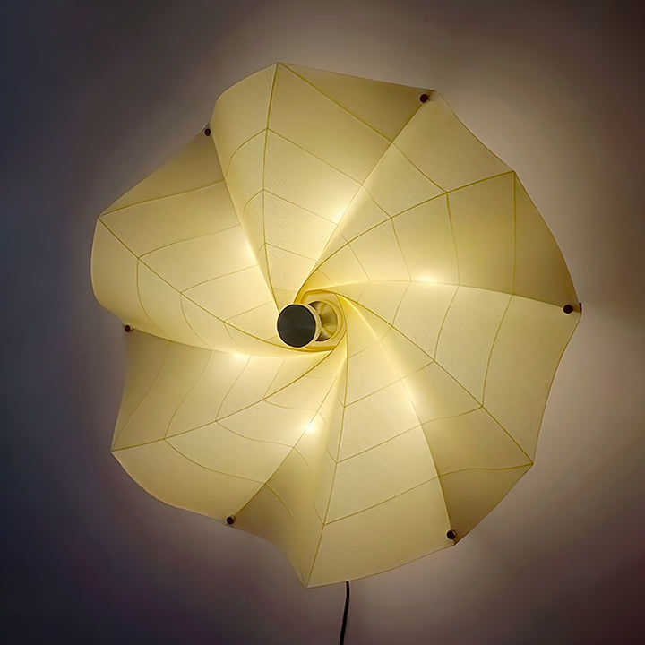 Bloom Petals Wall Lamp - Vakkerlight