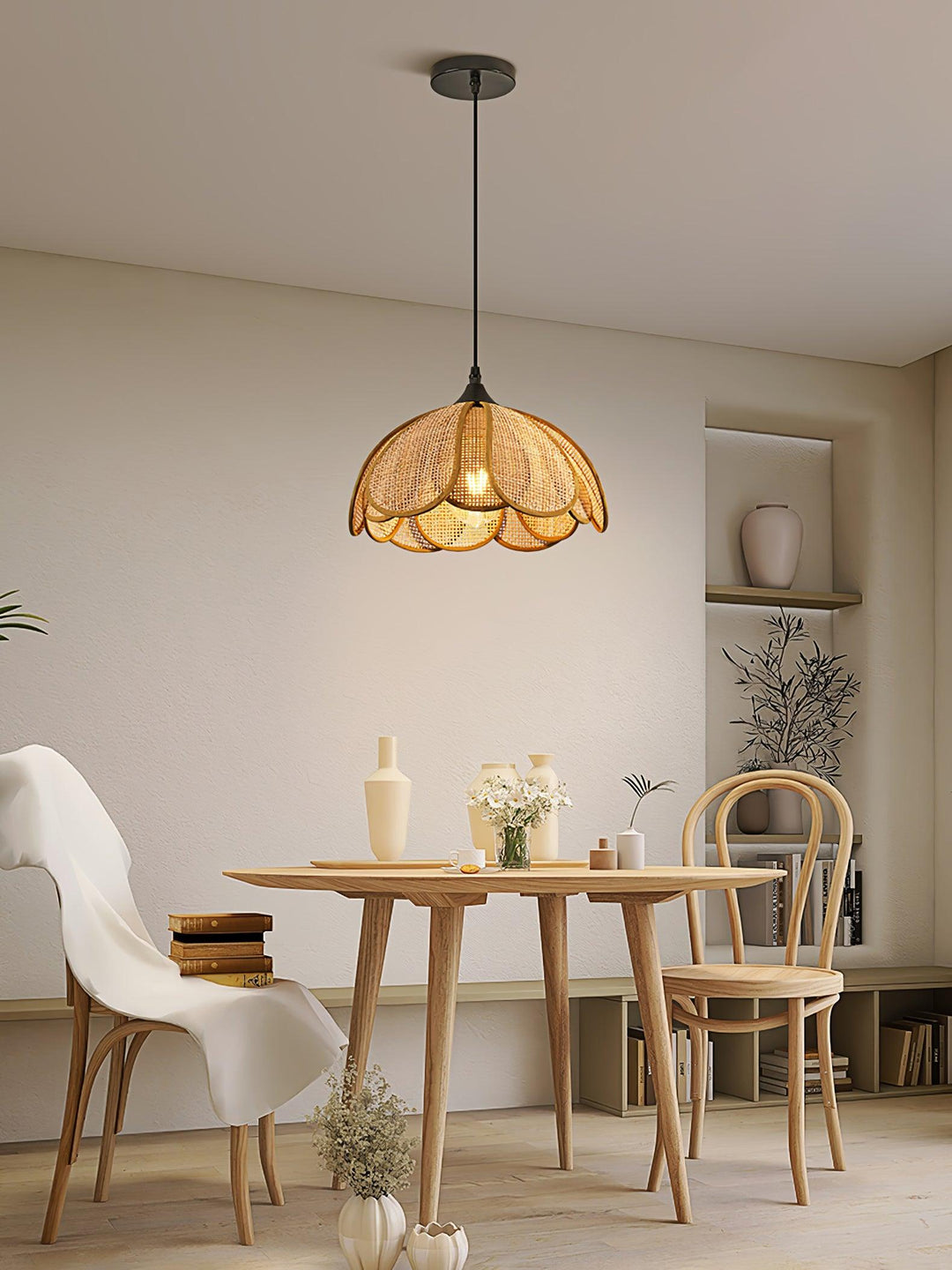 Bloom Rattan Pendant Lamp - Vakkerlight