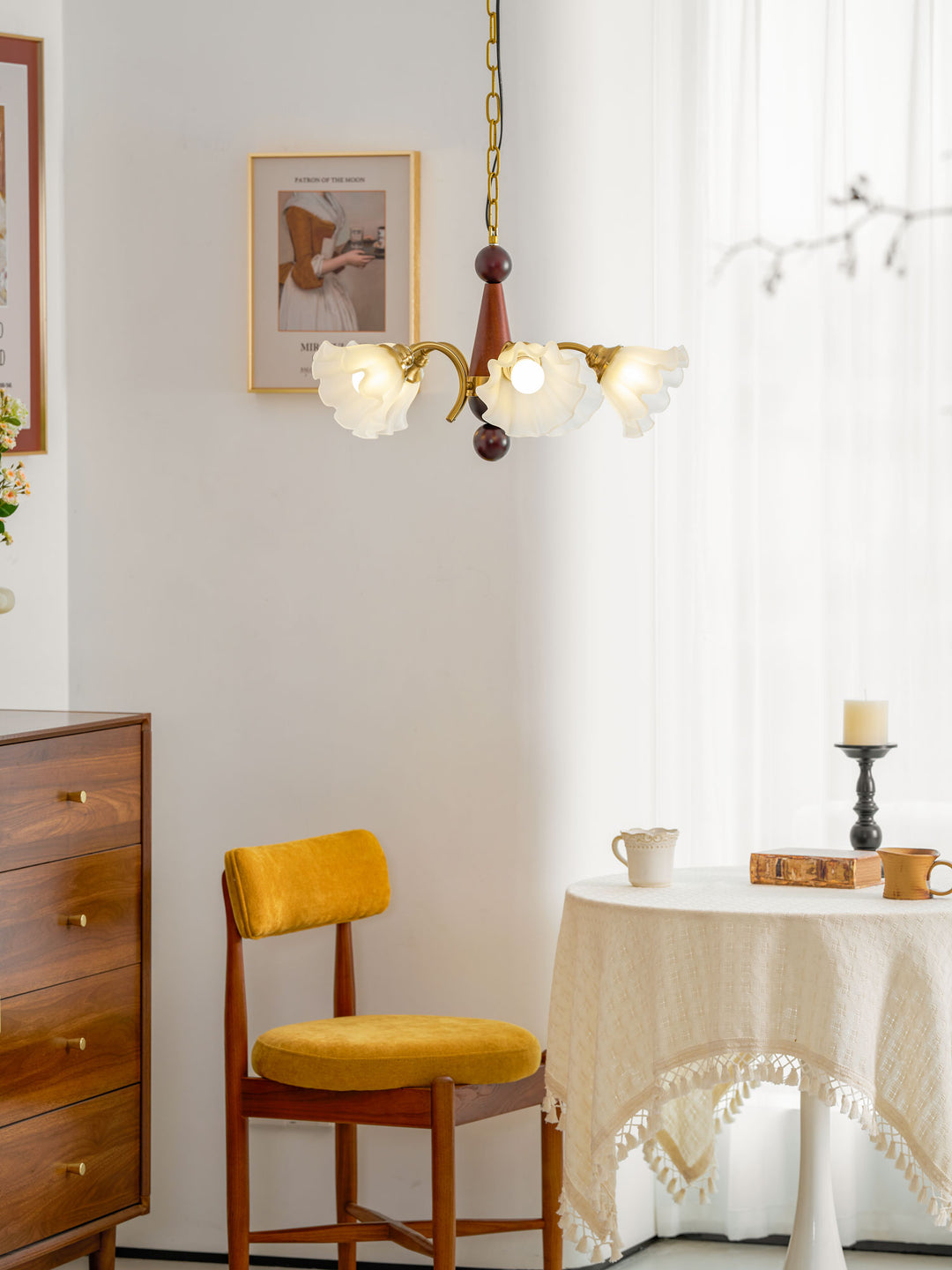 Bloomcrest Chandelier - Vakkerlight