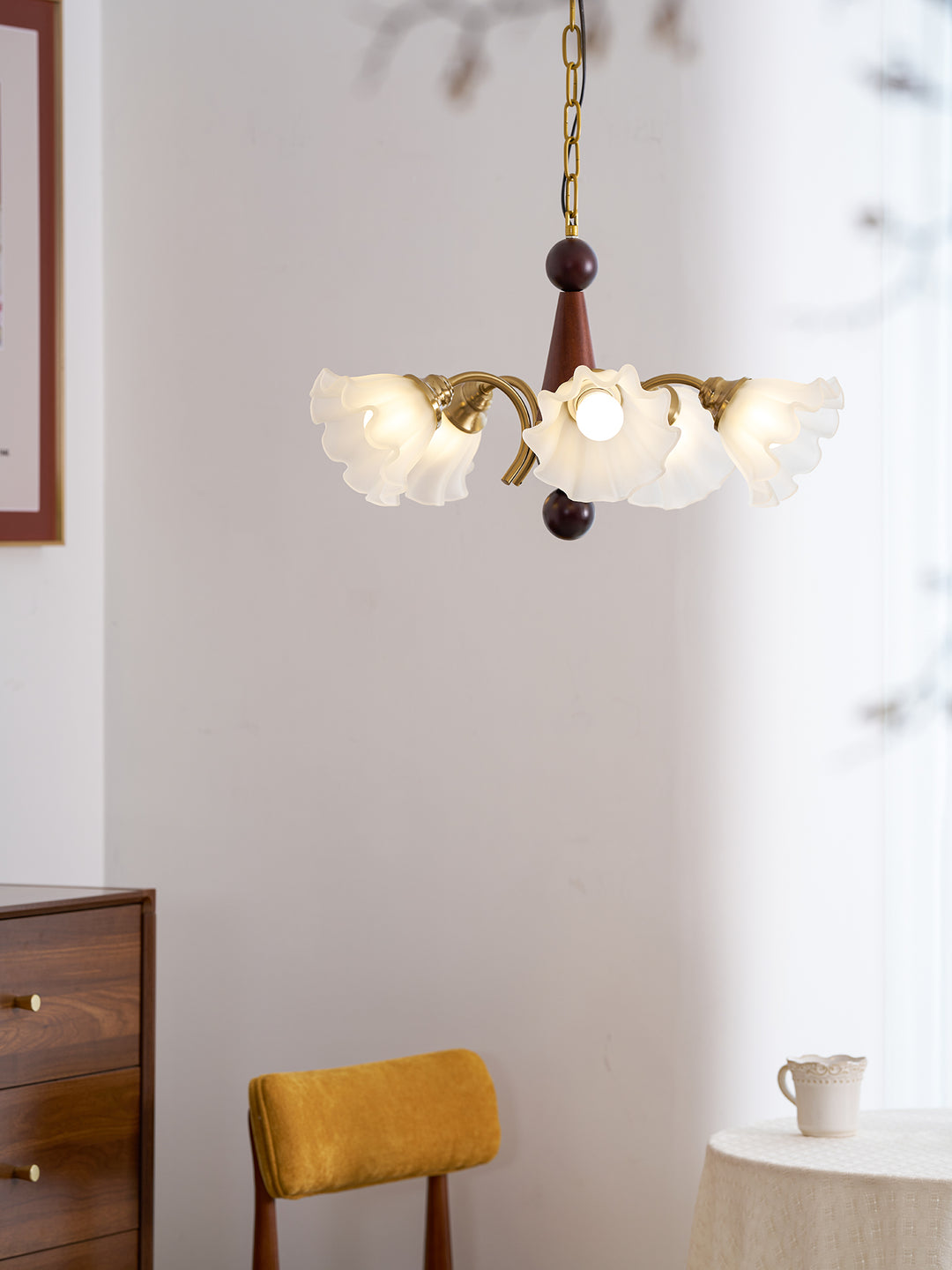 Bloomcrest Chandelier - Vakkerlight