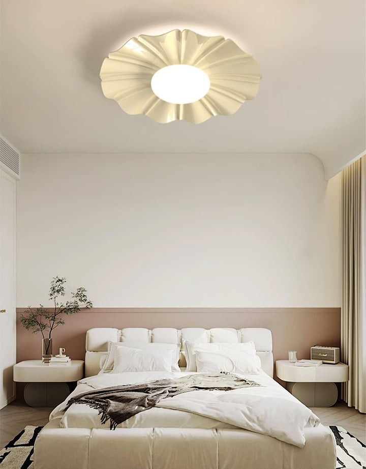 Blooming Flower Ceiling Lamp - Vakkerlight