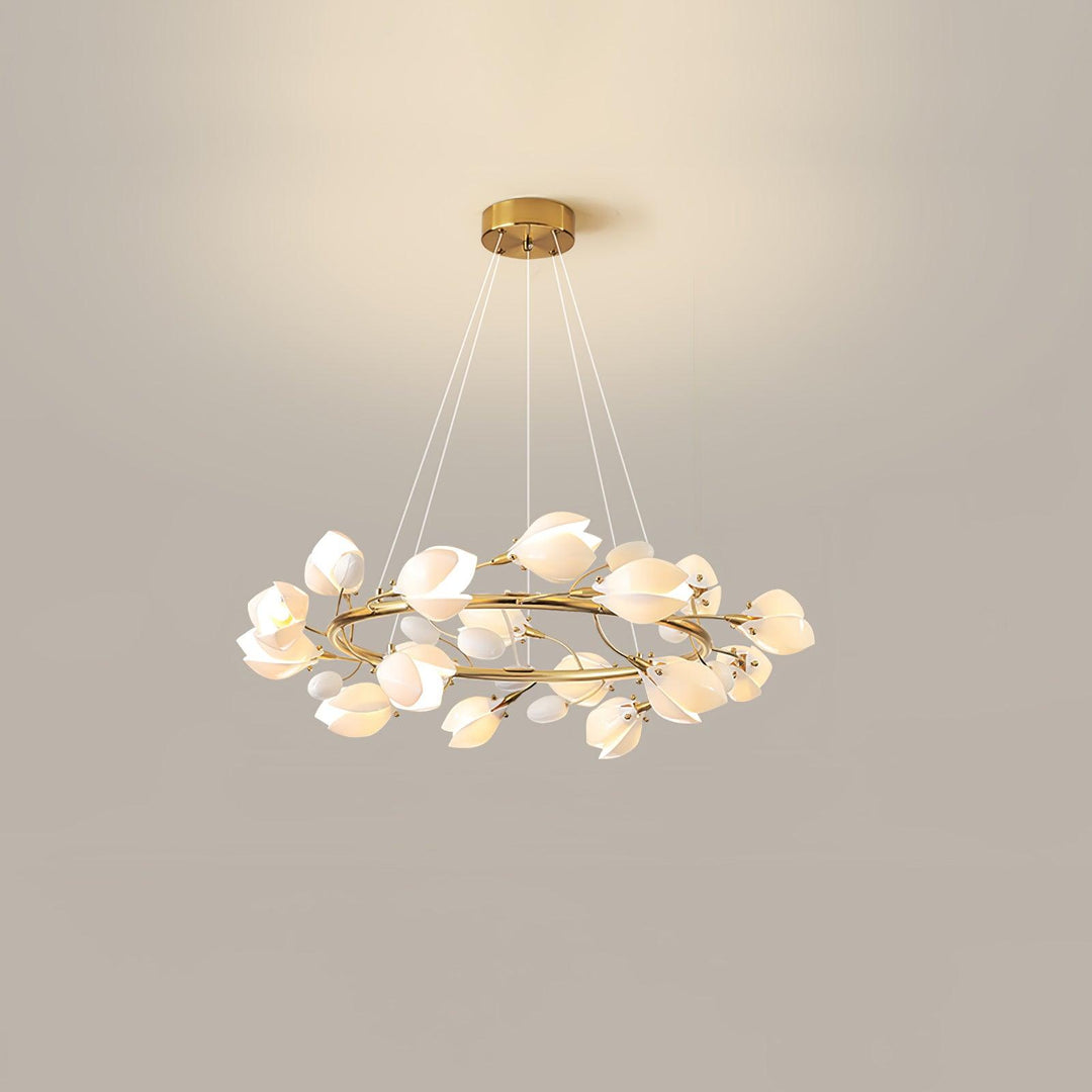 White Porcelain Magnolia Chandelier - Vakkerlight