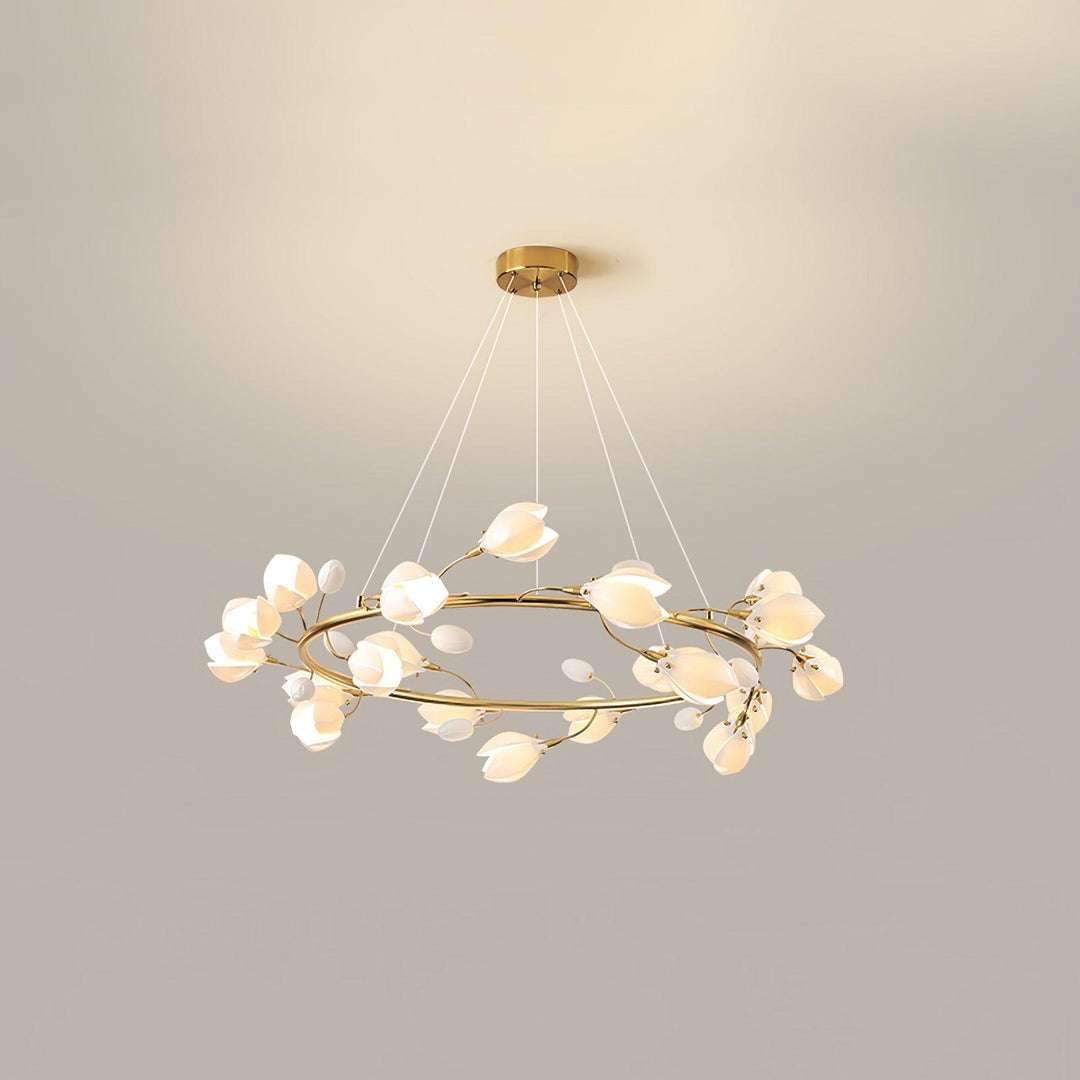 White Porcelain Magnolia Chandelier - Vakkerlight