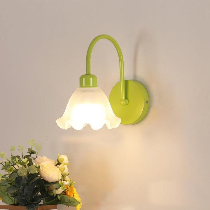 Blossom Wall Light - Vakkerlight