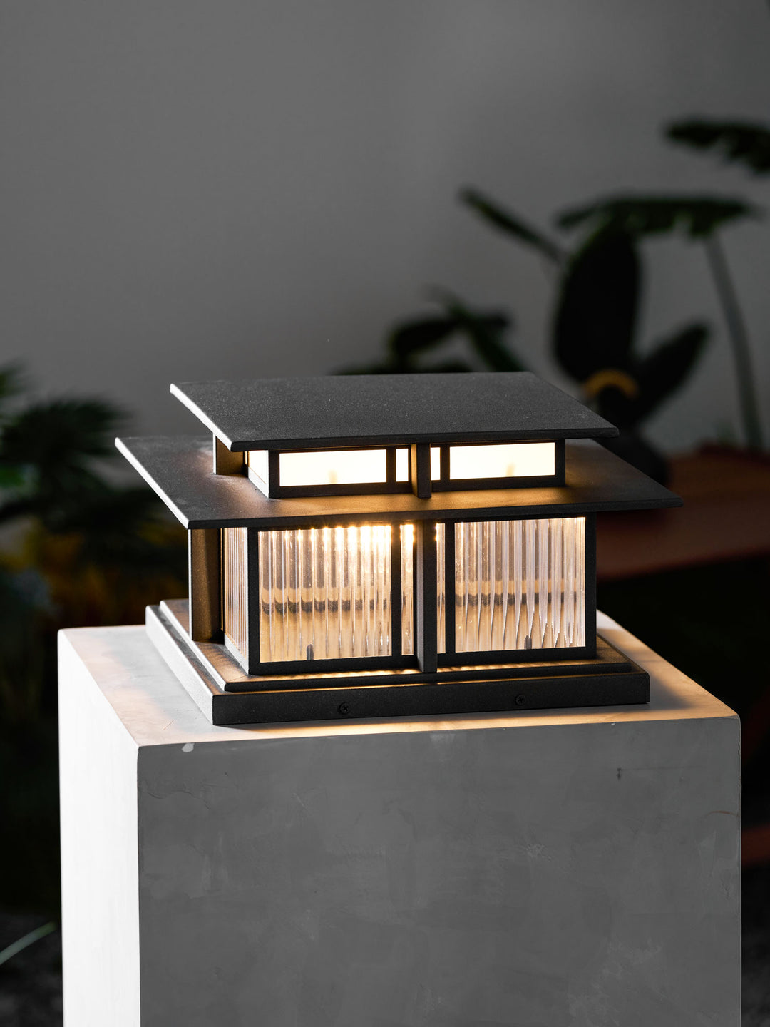 Boilyn Pillar Outdoor Light - Vakkerlight