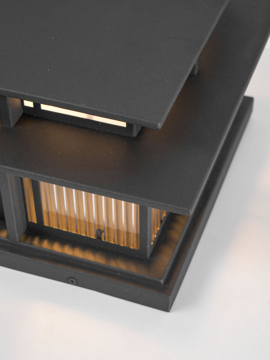 Boilyn Pillar Outdoor Light - Vakkerlight