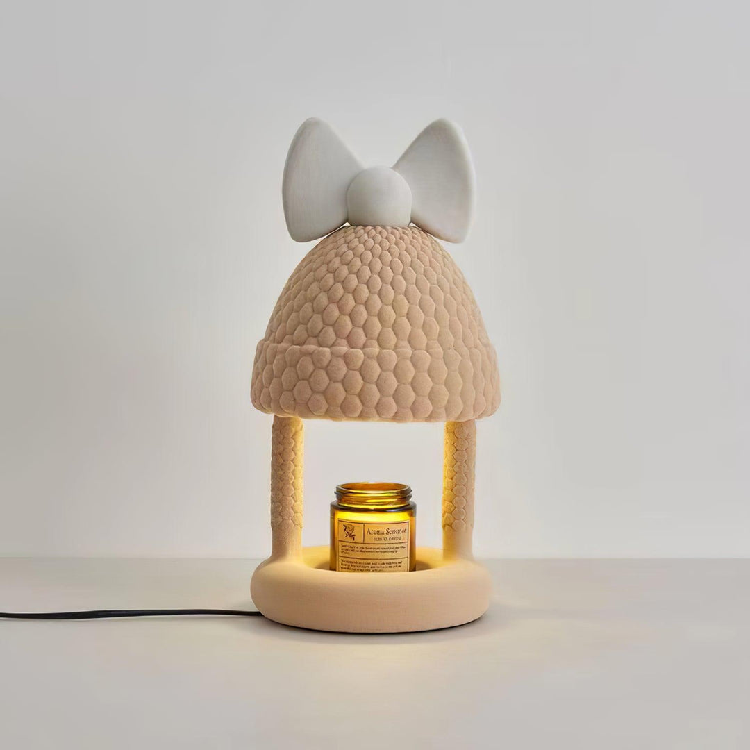 Bow Tie Hat Table Lamp - Vakkerlight