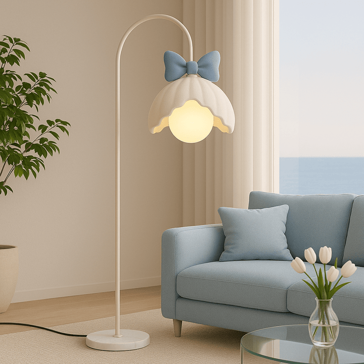 Bow Trim Petal Shade Floor Lamp - Vakkerlight