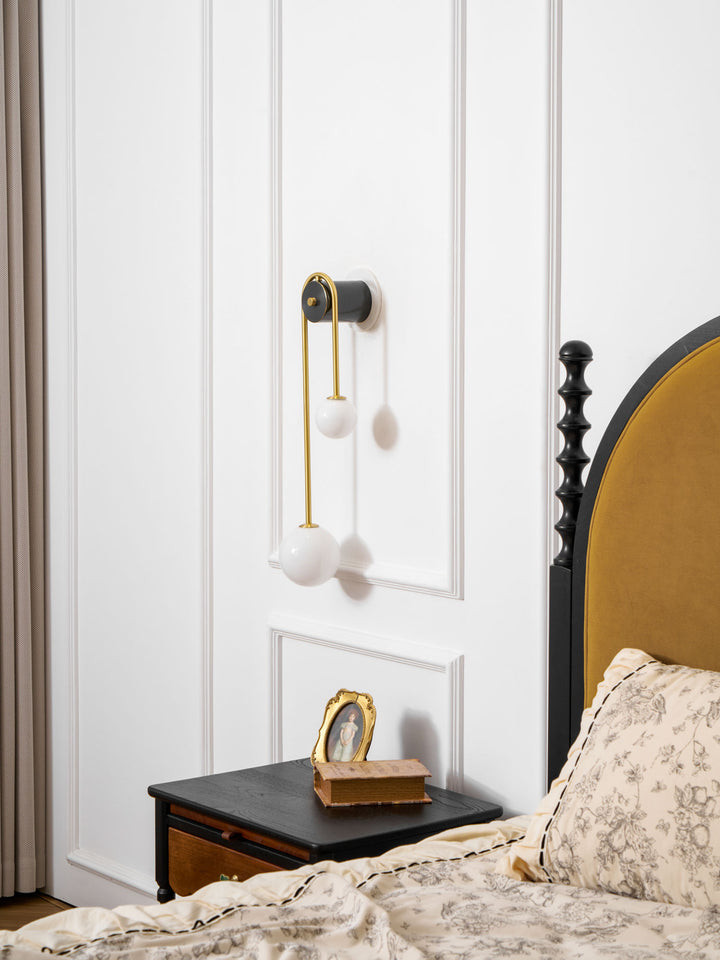 Brass Arc Wall Light - Vakkerlight