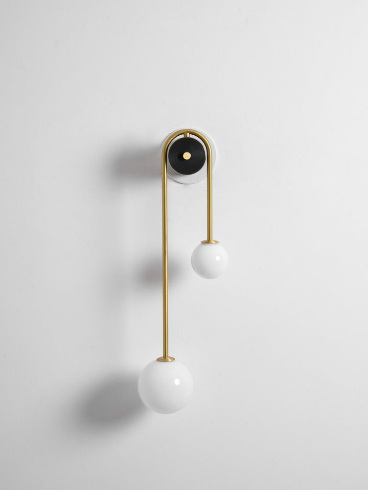 Brass Arc Wall Light - Vakkerlight