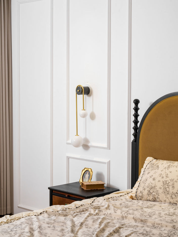 Brass Arc Wall Light - Vakkerlight